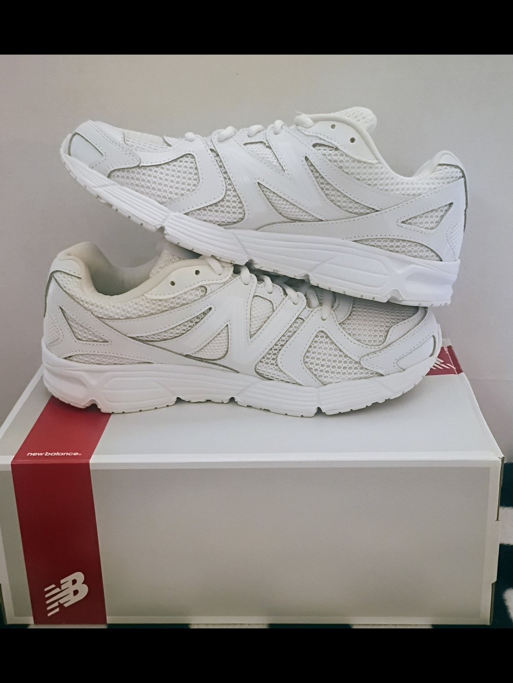 New Balance 490 v2 White Men's Size 9 Running Shoes M490AWL2 All White New In Bo